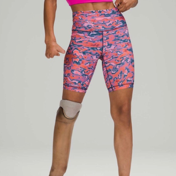 Lululemon Wunder Train 8” Shorts Chroma Clash Multi - Picture 3 of 5